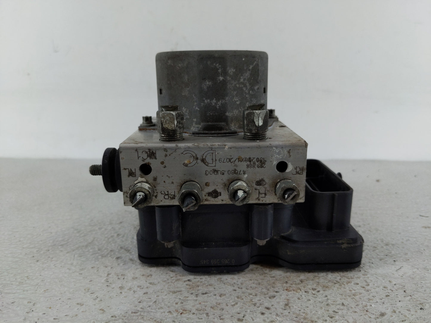 2017-2019 Nissan Sentra ABS Pump Control Module Replacement P/N:47660 5UD0G Fits Fits 2017 2018 2019 OEM Used Auto Parts - O