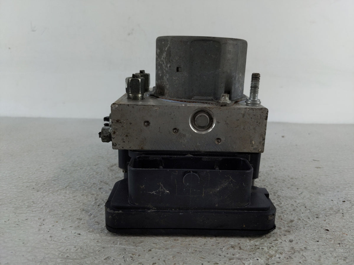 2017-2019 Nissan Sentra Anti-Lock Brake ABS Pump Module Actuator OEM P/N:47660 5UD0G Fits Fits 2017 2018 2019 OEM Used Auto 