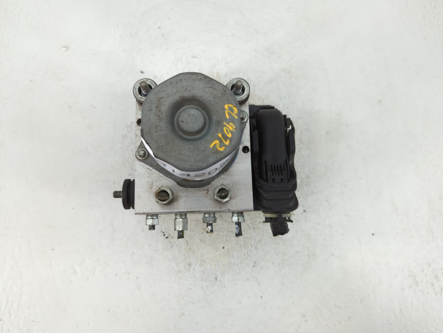 2016-2019 Nissan Sentra ABS Pump Control Module Replacement P/N:47660 4FU0C Fits Fits 2016 2017 2018 2019 OEM Used Auto Part