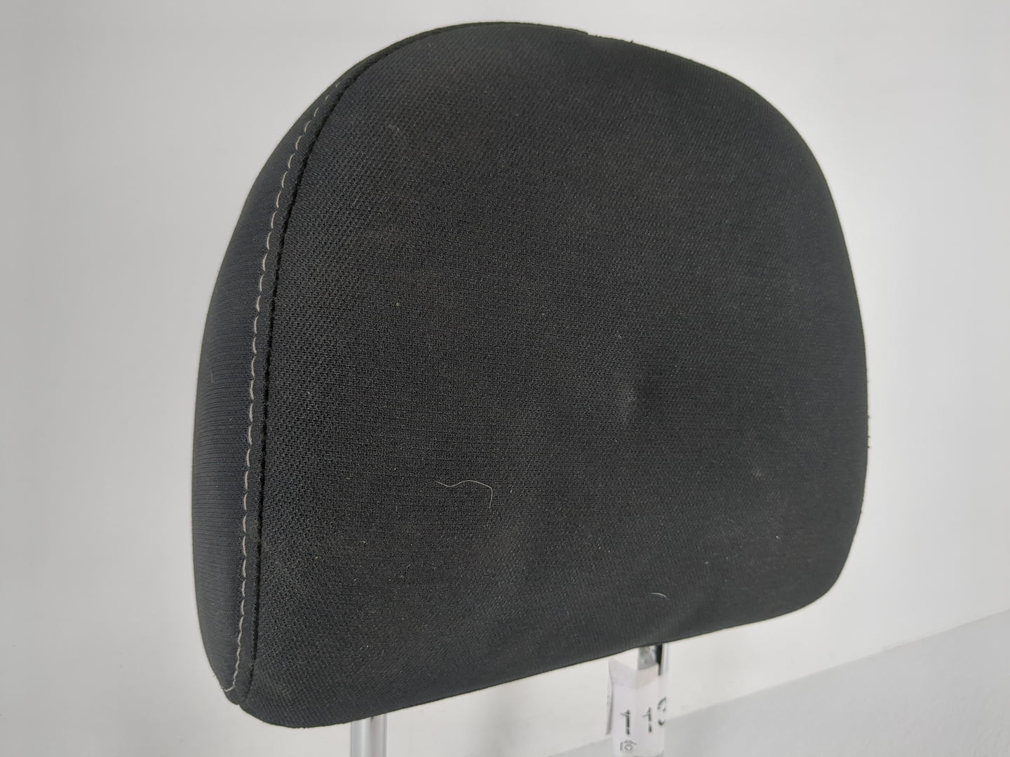 2017-2019 Nissan Sentra Headrest Head Rest Front Driver Passenger Seat - Oemusedautoparts1.com
