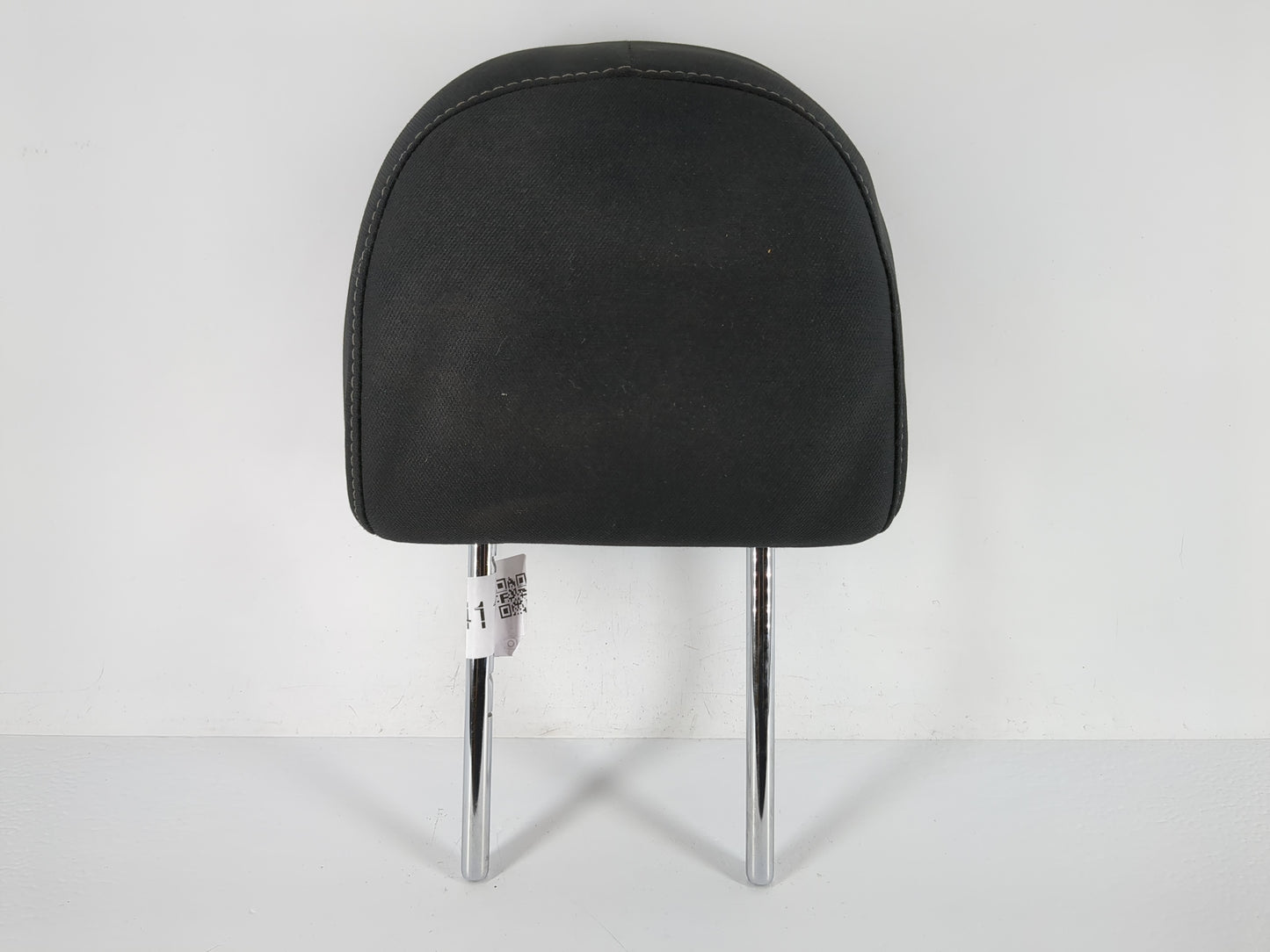 2017-2019 Nissan Sentra Headrest Head Rest Front Driver Passenger Seat - Oemusedautoparts1.com