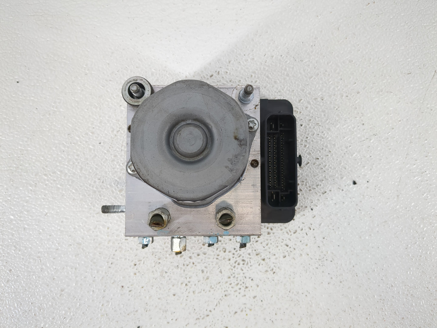 2016-2018 Nissan Sentra ABS Pump Control Module Replacement P/N:47660 4FU0C Fits Fits 2016 2017 2018 OEM Used Auto Parts - O