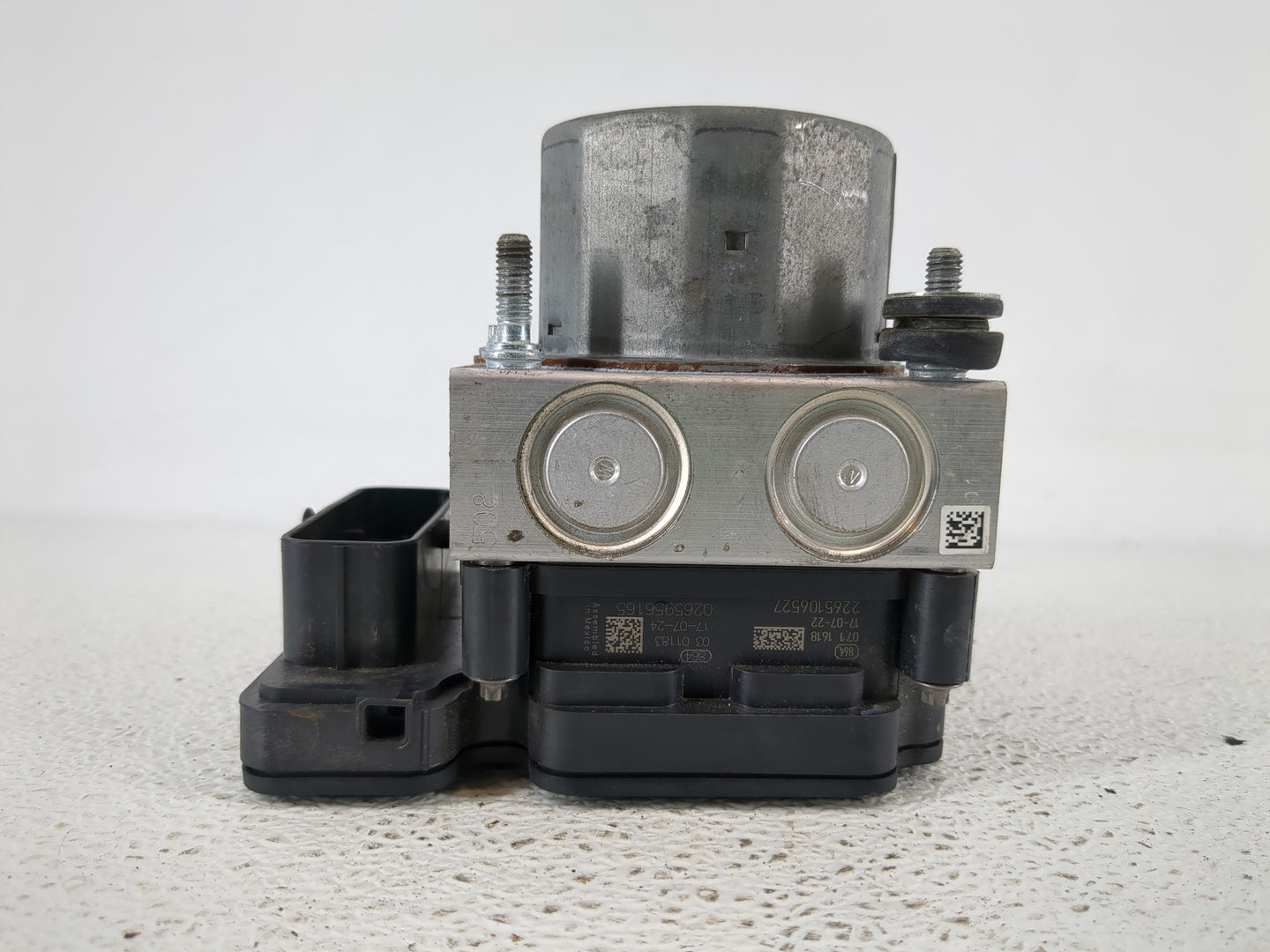 2016-2018 Nissan Sentra ABS Pump Control Module Replacement P/N:47660 4FU0C Fits Fits 2016 2017 2018 OEM Used Auto Parts - O