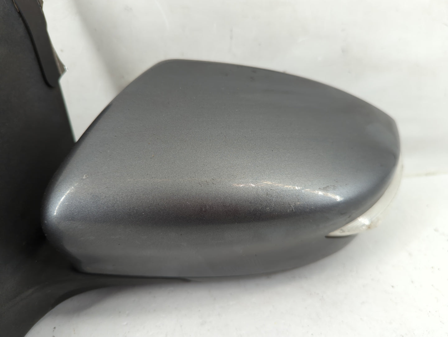 2016-2019 Nissan Sentra Passenger Side View Mirror - Right Door Mirror OEM Used - Oemusedautoparts1.com