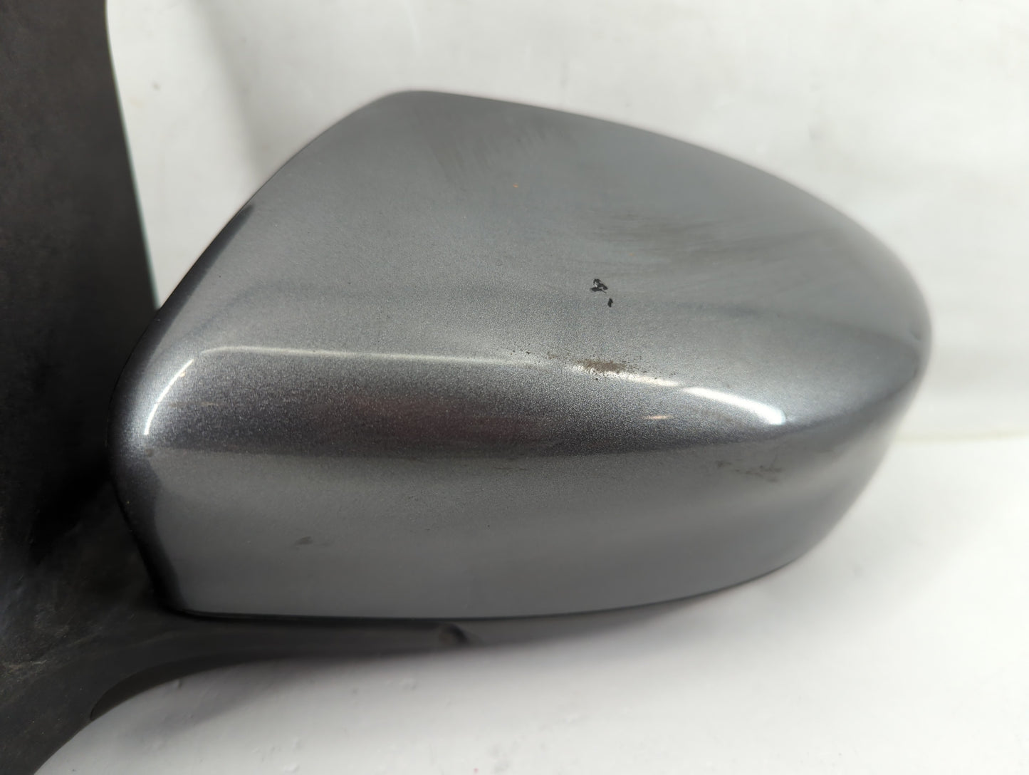 2016-2019 Nissan Sentra Driver Side View Mirror - Left Door Mirror OEM Used - Oemusedautoparts1.com