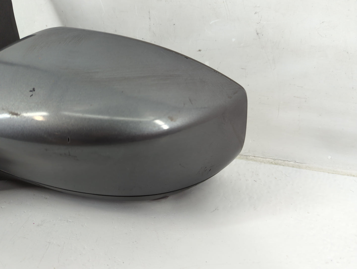 2016-2019 Nissan Sentra Driver Side View Mirror - Left Door Mirror OEM Used - Oemusedautoparts1.com
