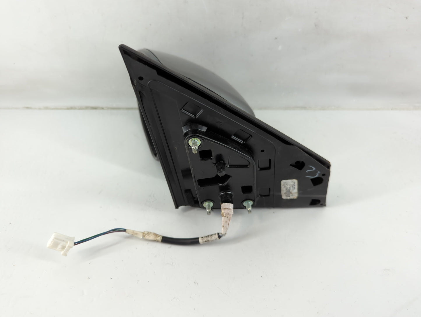 2016-2019 Nissan Sentra Driver Side View Mirror - Left Door Mirror OEM Used - Oemusedautoparts1.com
