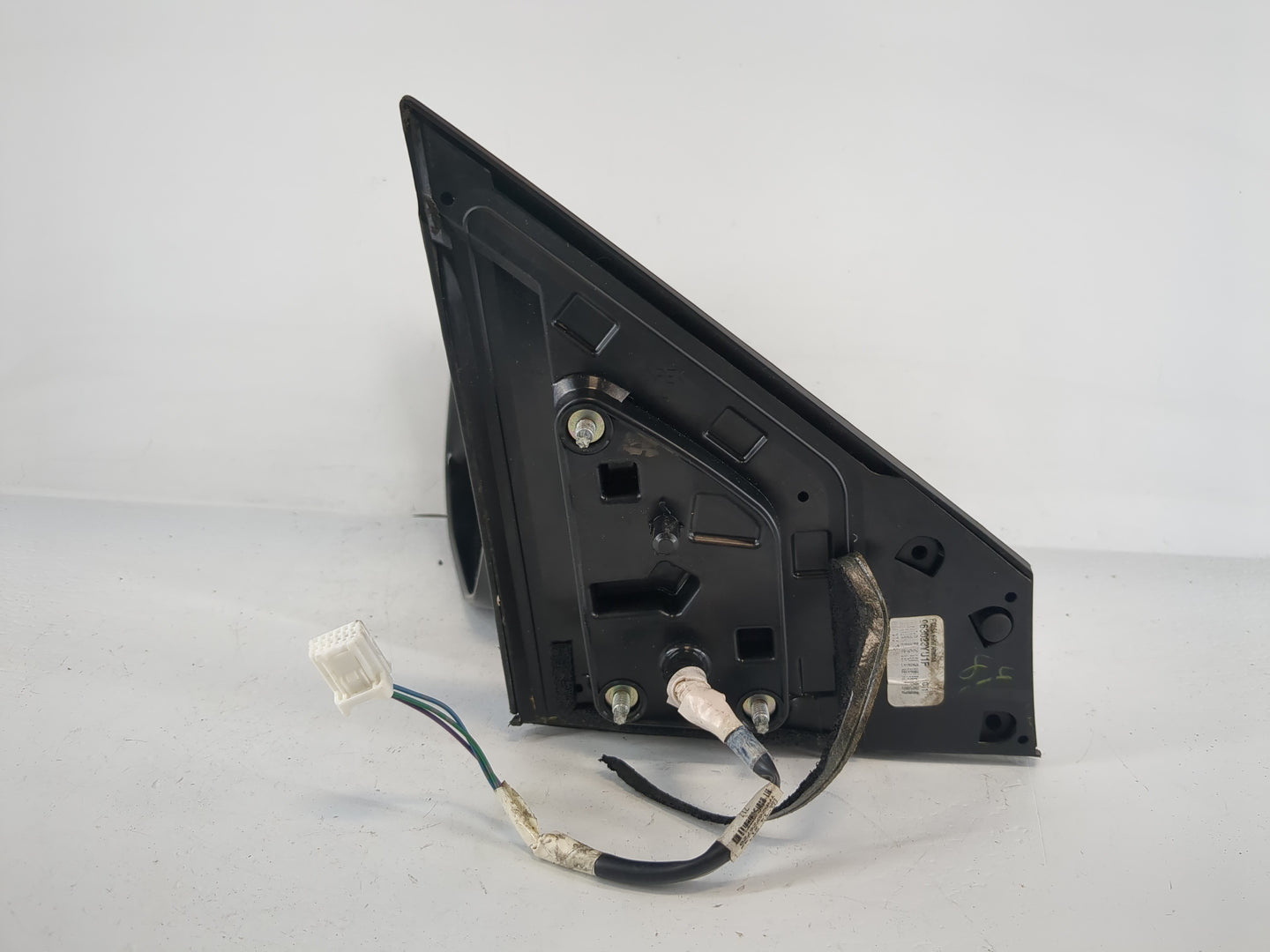 2016-2019 Nissan Sentra Driver Side View Mirror - Left Door Mirror OEM Used - Oemusedautoparts1.com