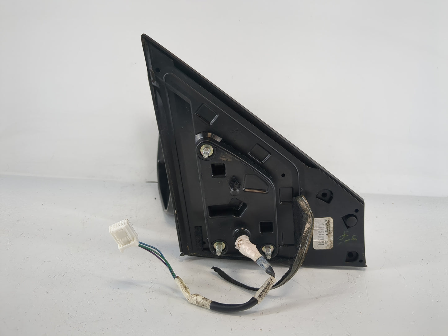 2016-2019 Nissan Sentra Driver Side View Mirror - Left Door Mirror OEM Used - Oemusedautoparts1.com