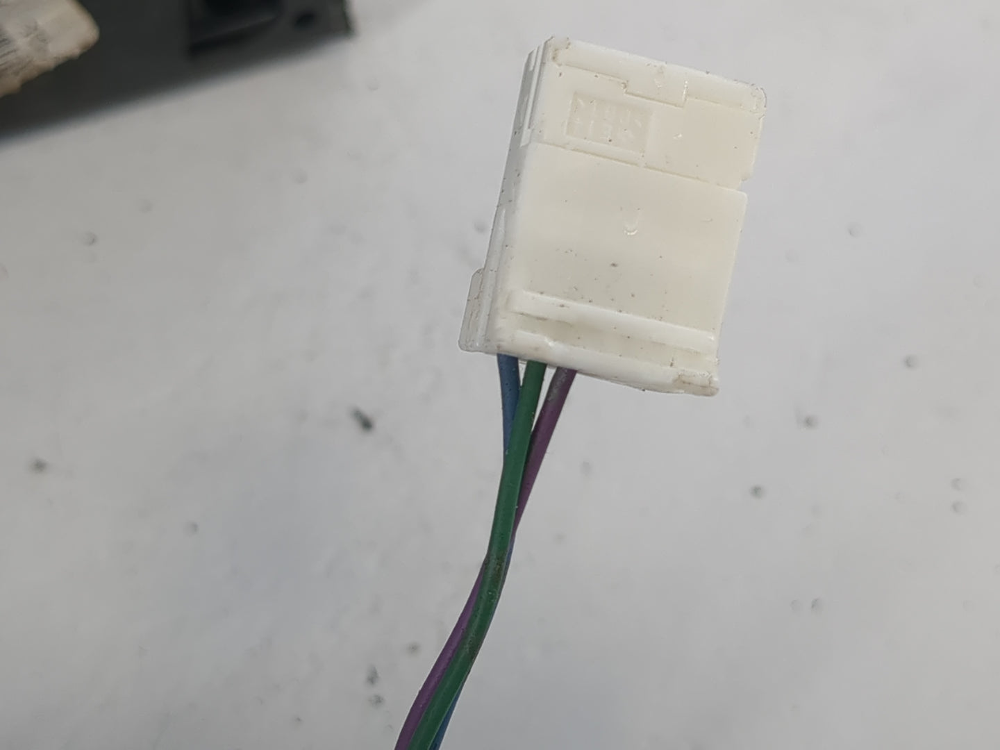 2016-2019 Nissan Sentra Driver Side View Mirror - Left Door Mirror OEM Used - Oemusedautoparts1.com