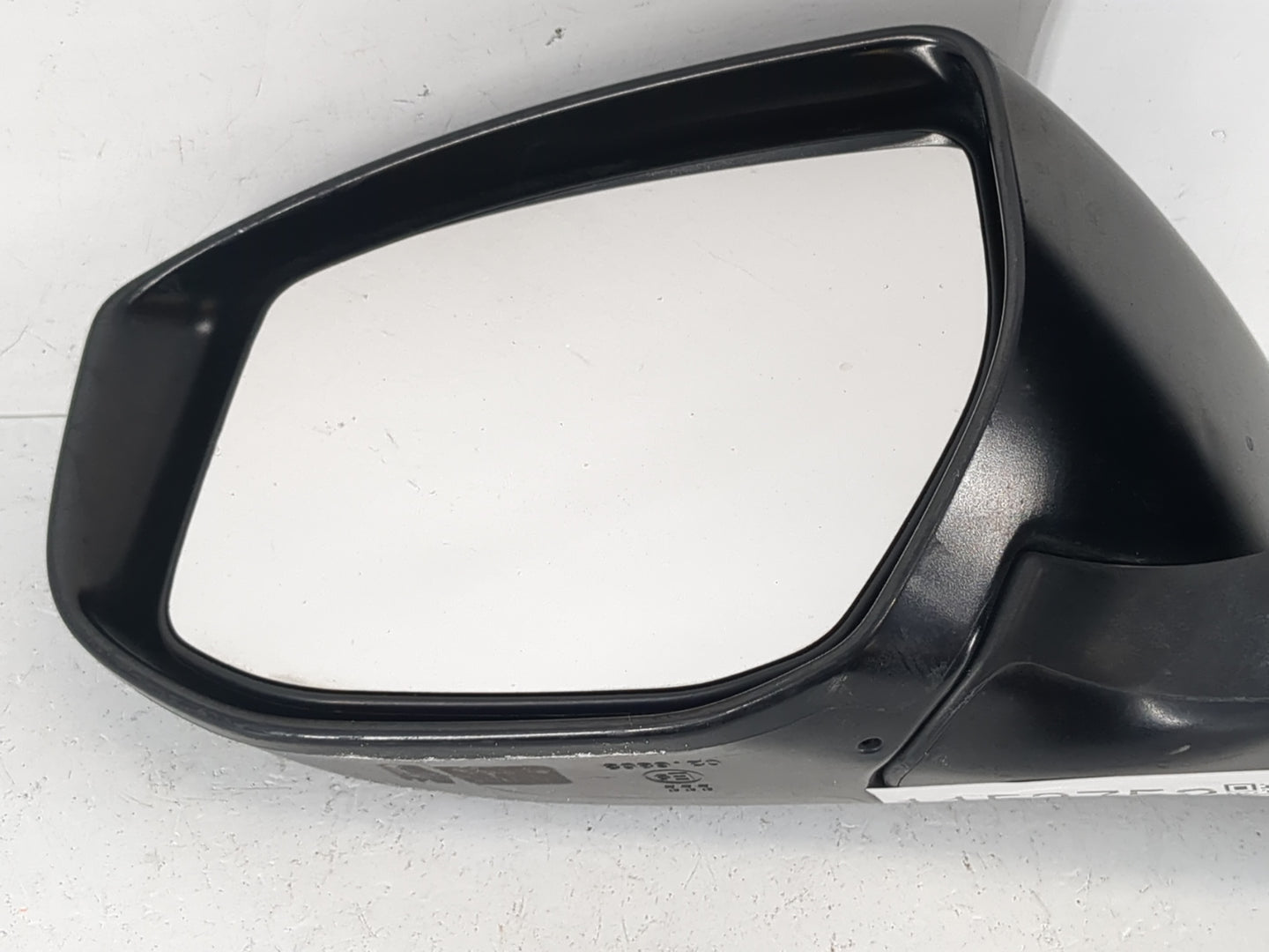 2016-2019 Nissan Sentra Driver Side View Mirror - Left Door Mirror OEM Used - Oemusedautoparts1.com