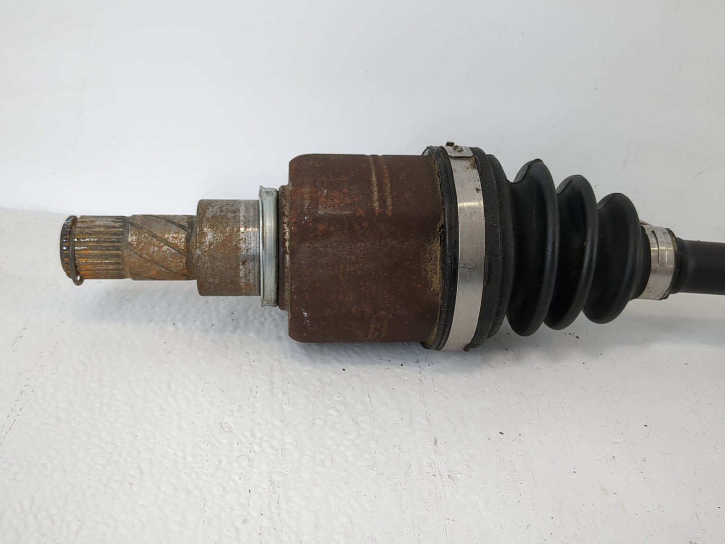 2013-2019 Nissan Sentra Axle Shaft Front Driver Cv C/v - Oemusedautoparts1.com