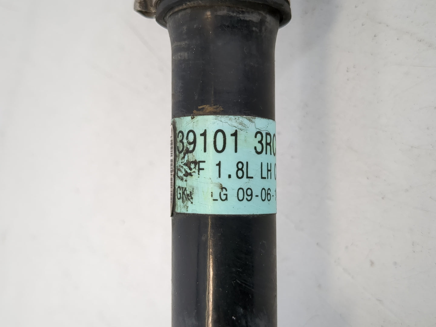 2013-2019 Nissan Sentra Axle Shaft Front Driver Cv C/v - Oemusedautoparts1.com