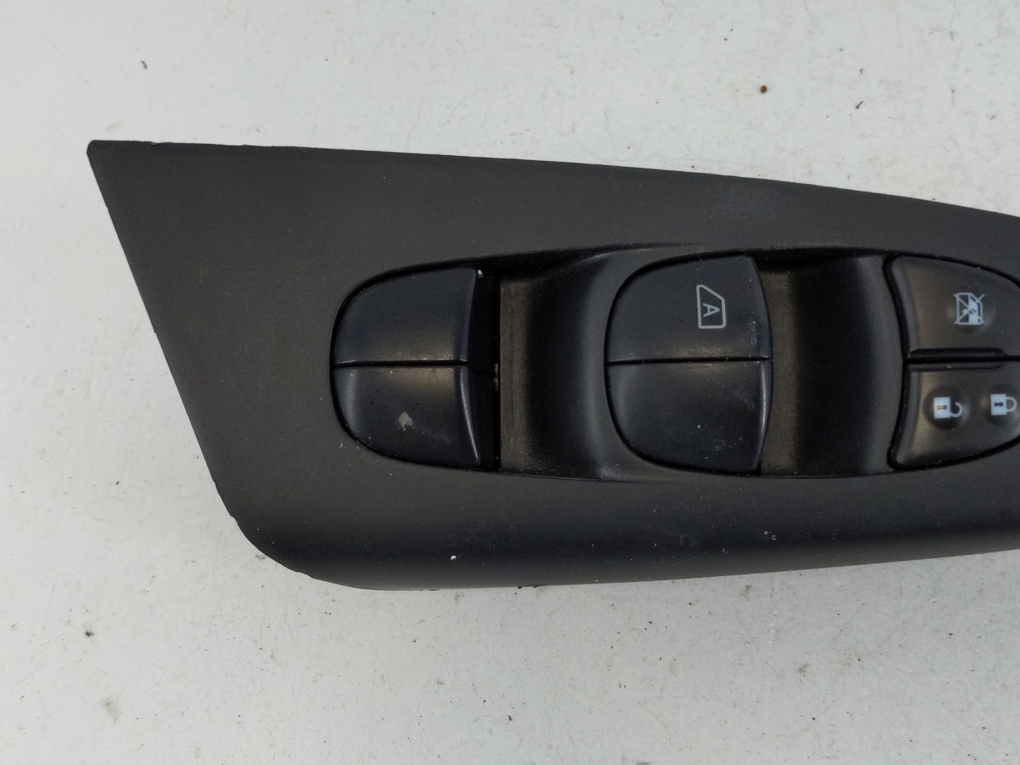 2013-2019 Nissan Sentra Master Power Window Switch Replacement Driver Side Left P/N:25401 38H1A Fits OEM Used Auto Parts - O