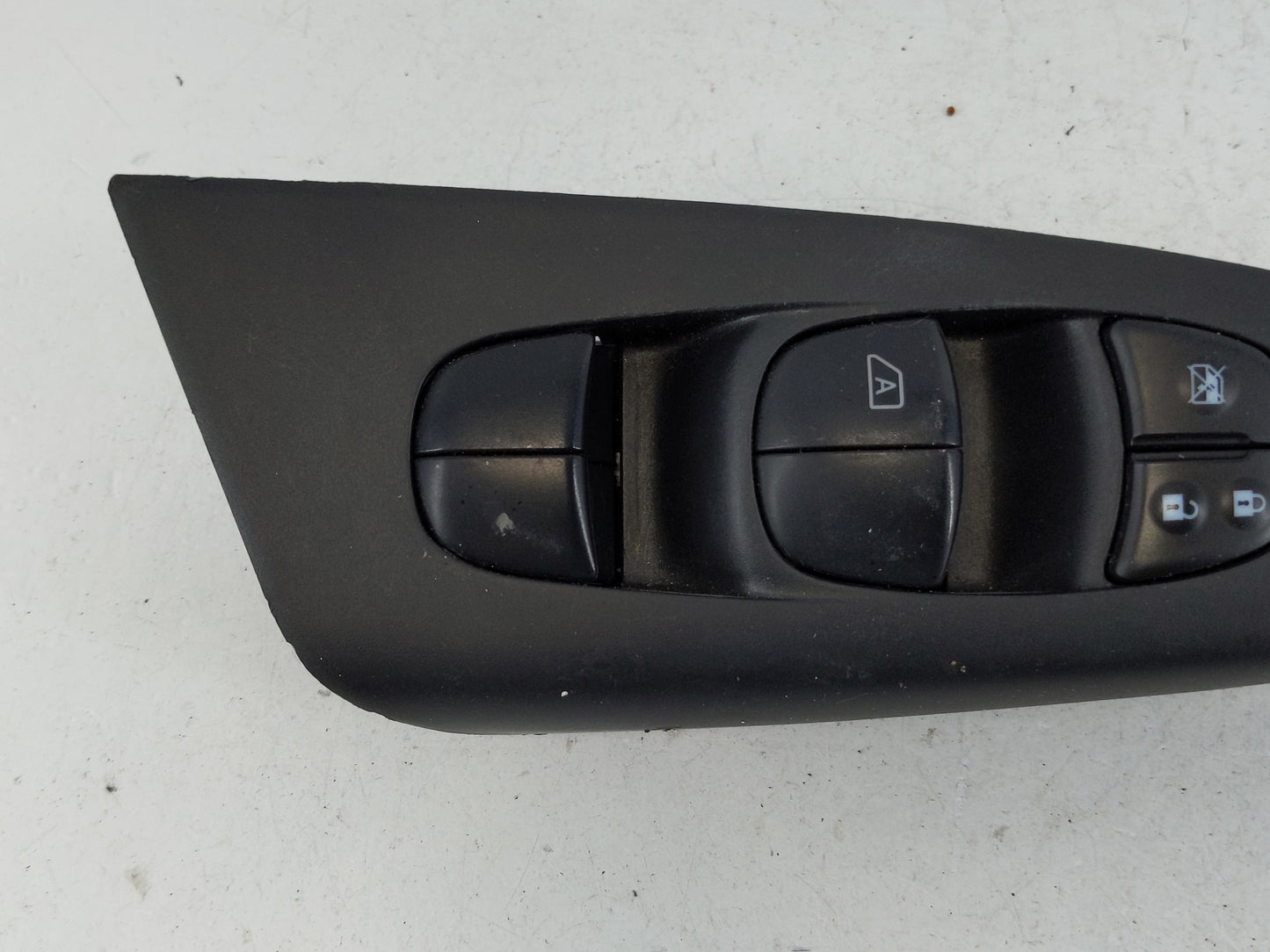 2013-2019 Nissan Sentra Master Power Window Switch Replacement Driver Side Left P/N:25401 38H1A Fits OEM Used Auto Parts - O