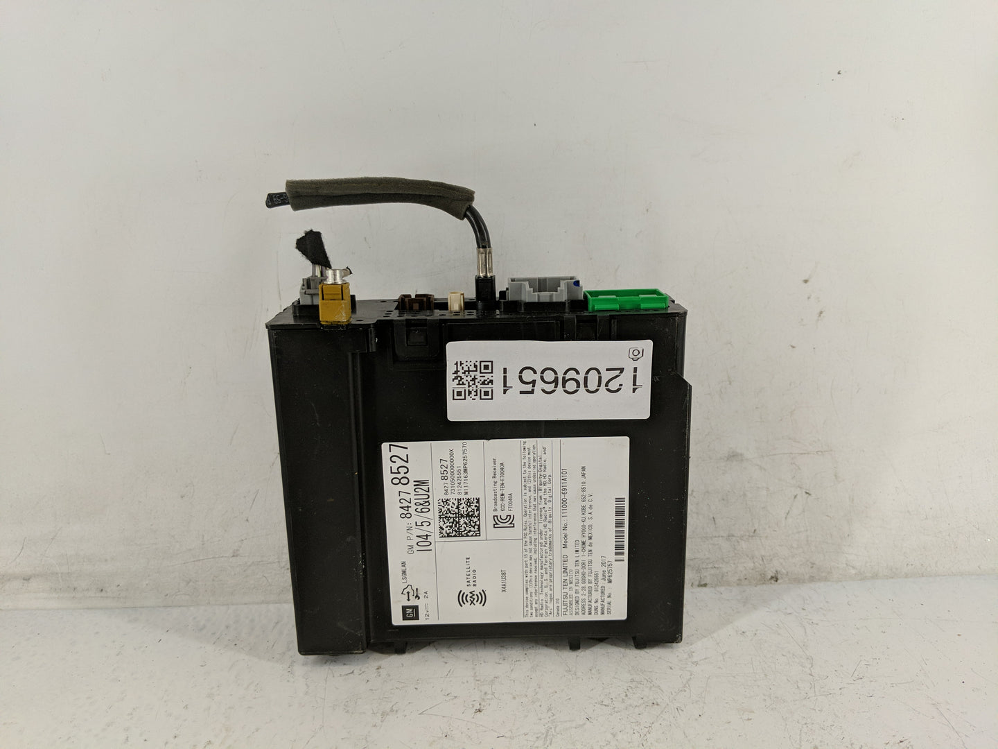 2017-2019 Nissan Sentra Radio AM FM Cd Player Receiver Replacement P/N:84278527 Fits Fits 2017 2018 2019 OEM Used Auto Parts