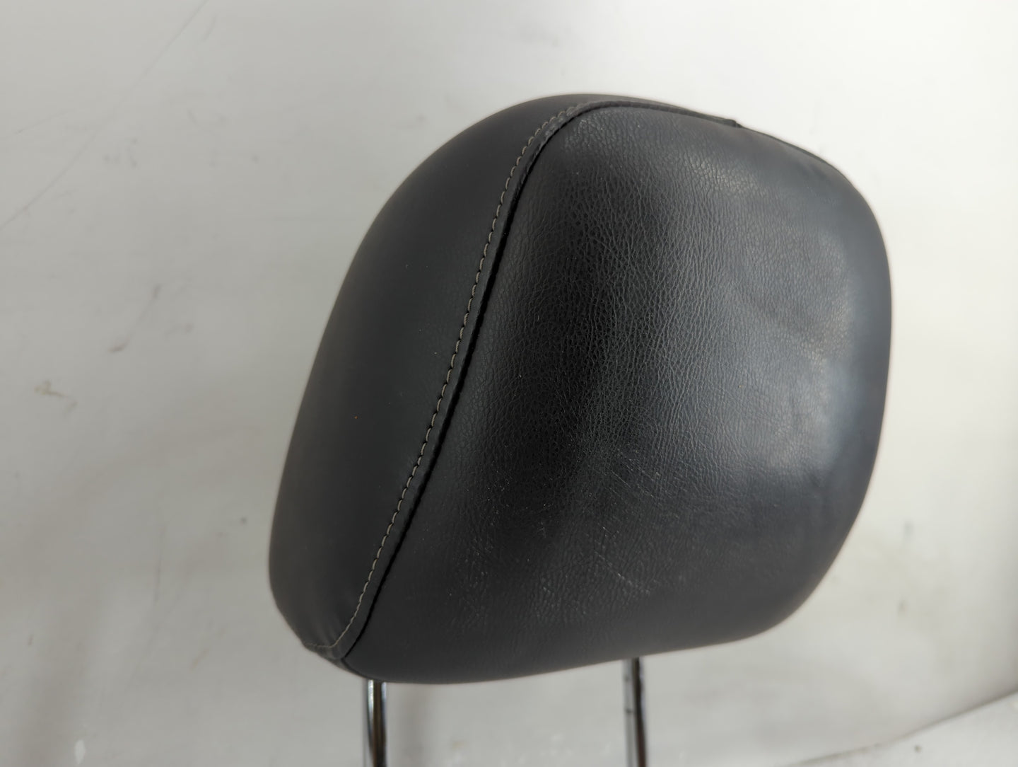 2017 Nissan Sentra Headrest Head Rest Front Driver Passenger Seat Fits OEM Used Auto Parts - Oemusedautoparts1.com