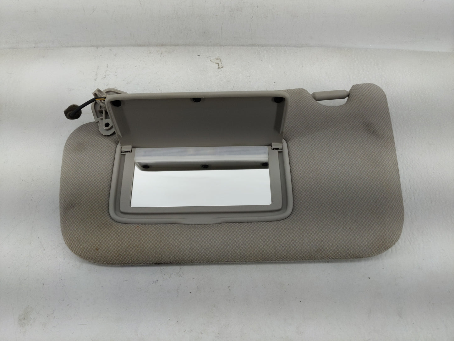 2013-2019 Nissan Sentra Sun Visor Shade Replacement Driver Left Mirror Fits Fits 2013 2014 2015 2016 2017 2018 2019 OEM Used