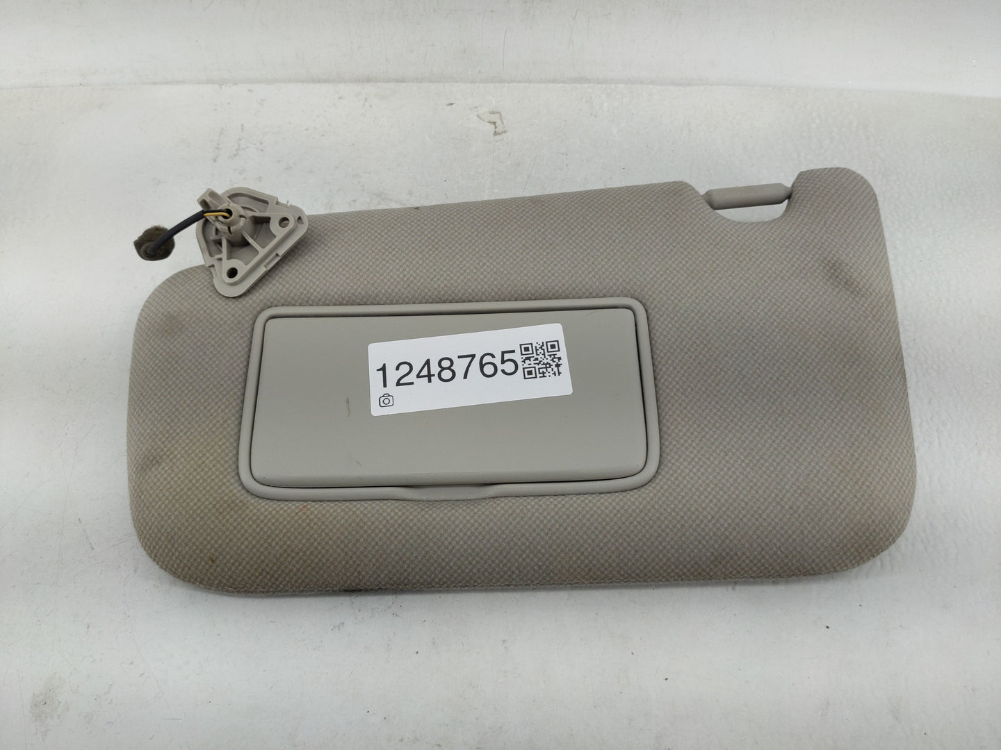 2013-2019 Nissan Sentra Sun Visor Shade Replacement Driver Left Mirror Fits Fits 2013 2014 2015 2016 2017 2018 2019 OEM Used