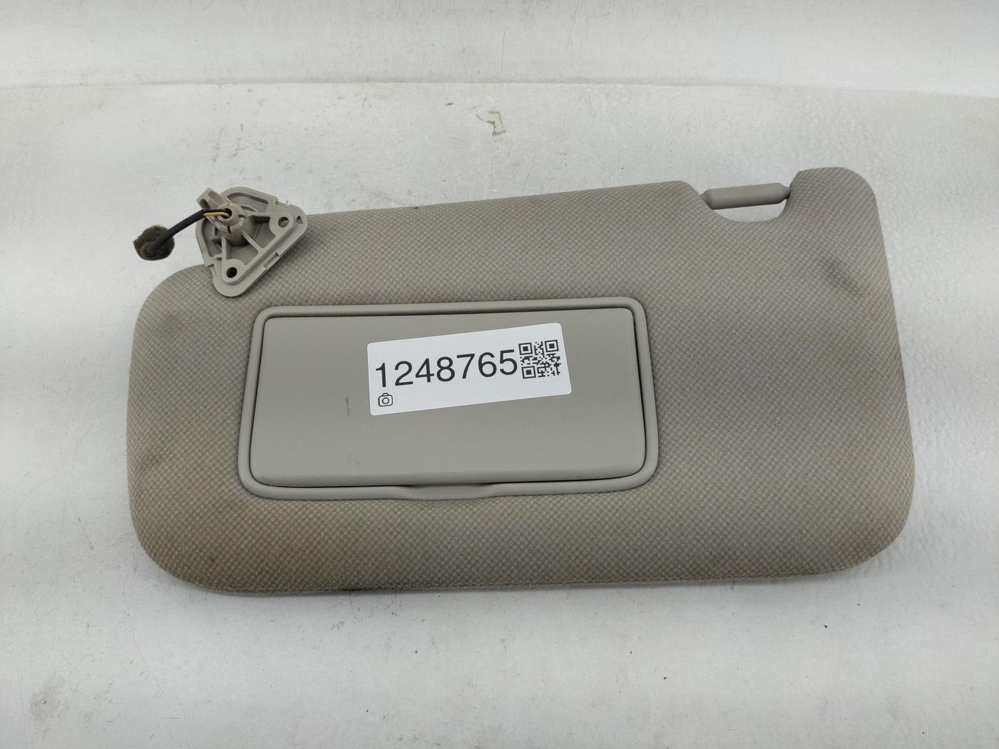 2013-2019 Nissan Sentra Sun Visor Shade Replacement Driver Left Mirror Fits Fits 2013 2014 2015 2016 2017 2018 2019 OEM Used