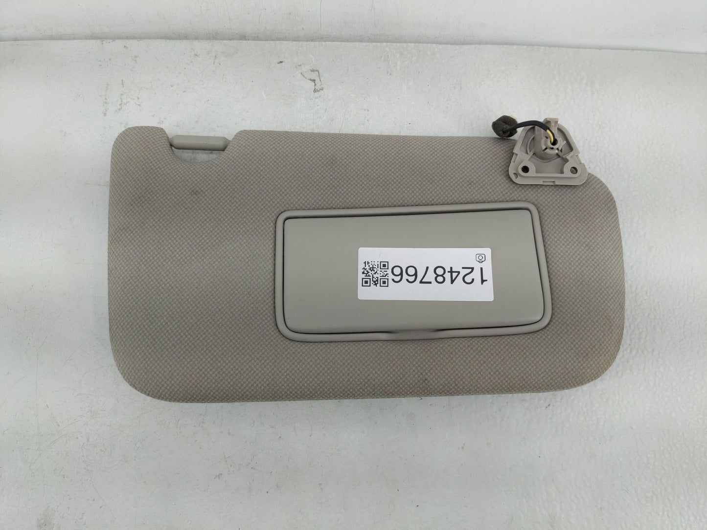 2013-2019 Nissan Sentra Sun Visor Shade Replacement Passenger Right Mirror Fits Fits 2013 2014 2015 2016 2017 2018 2019 OEM 