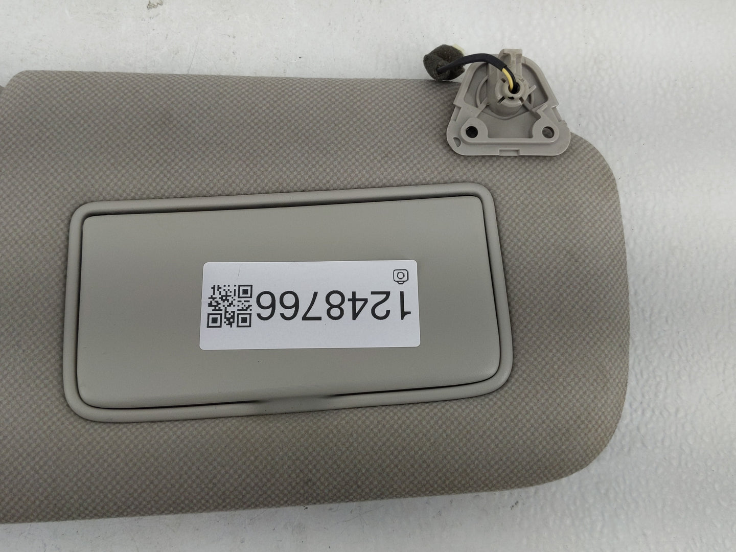 2013-2019 Nissan Sentra Sun Visor Shade Replacement Passenger Right Mirror Fits Fits 2013 2014 2015 2016 2017 2018 2019 OEM 