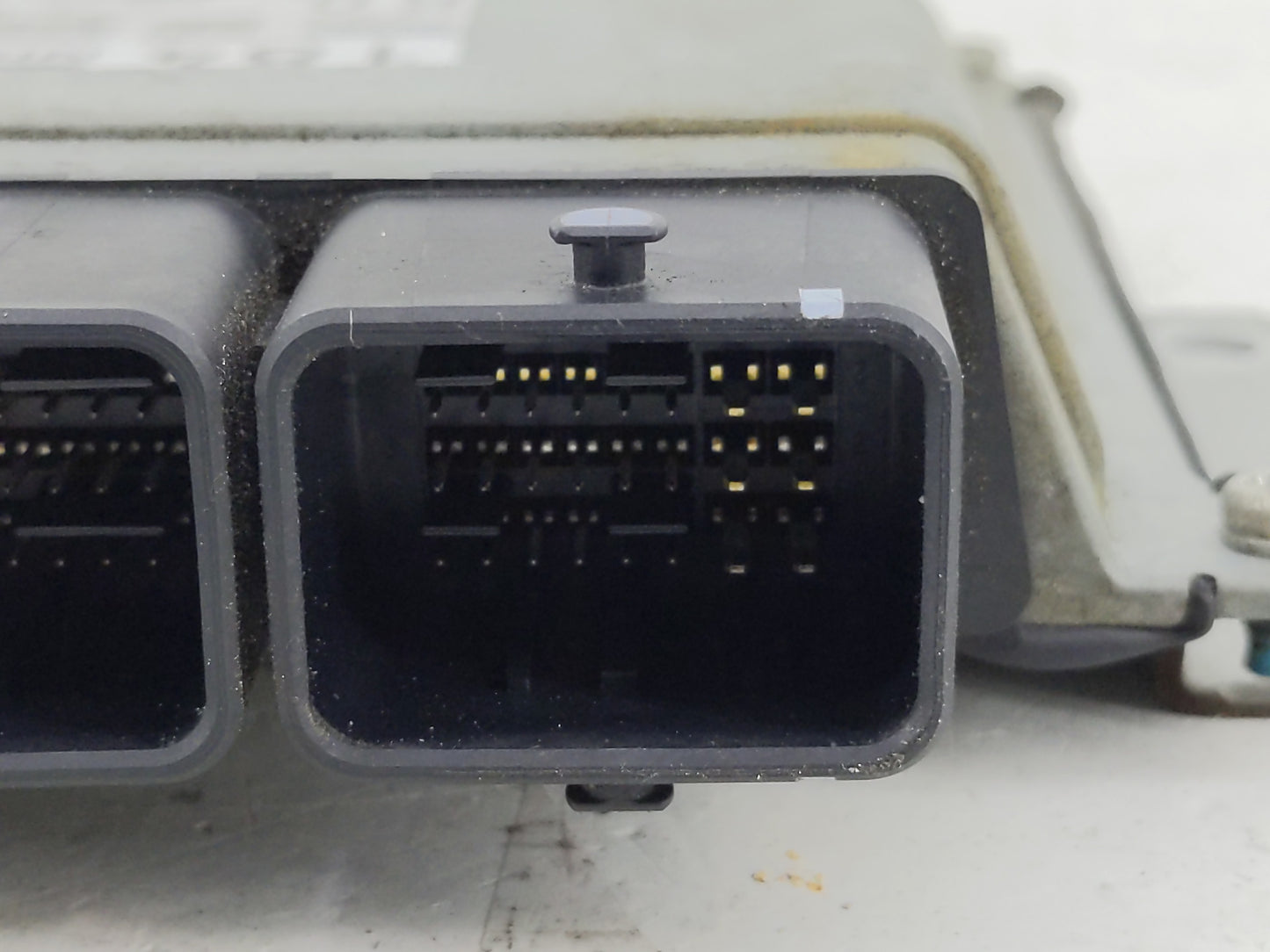 2016-2017 Nissan Sentra PCM Engine Control Computer ECU ECM PCU OEM P/N:NEC023-630 NEC022-671 Fits Fits 2016 2017 OEM Used A