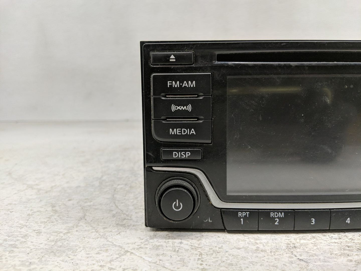 2017-2019 Nissan Sentra Radio AM FM Cd Player Receiver Replacement P/N:28185 4AF6A Fits Fits 2017 2018 2019 OEM Used Auto Pa