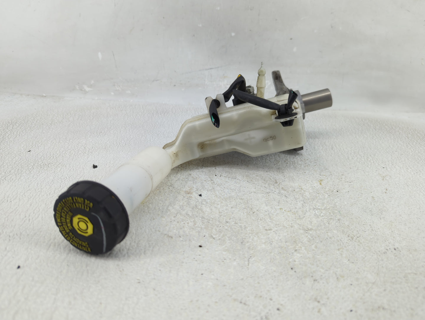 2013-2019 Nissan Sentra Brake Master Cylinder 1276501 - Oemusedautoparts1.com