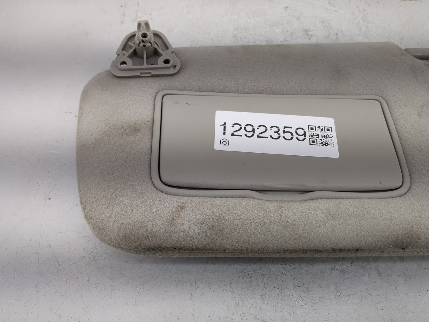 2013-2019 Nissan Sentra Sun Visor Shade Replacement Driver Left Mirror Fits Fits 2012 2013 2014 2015 2016 2017 2018 2019 OEM