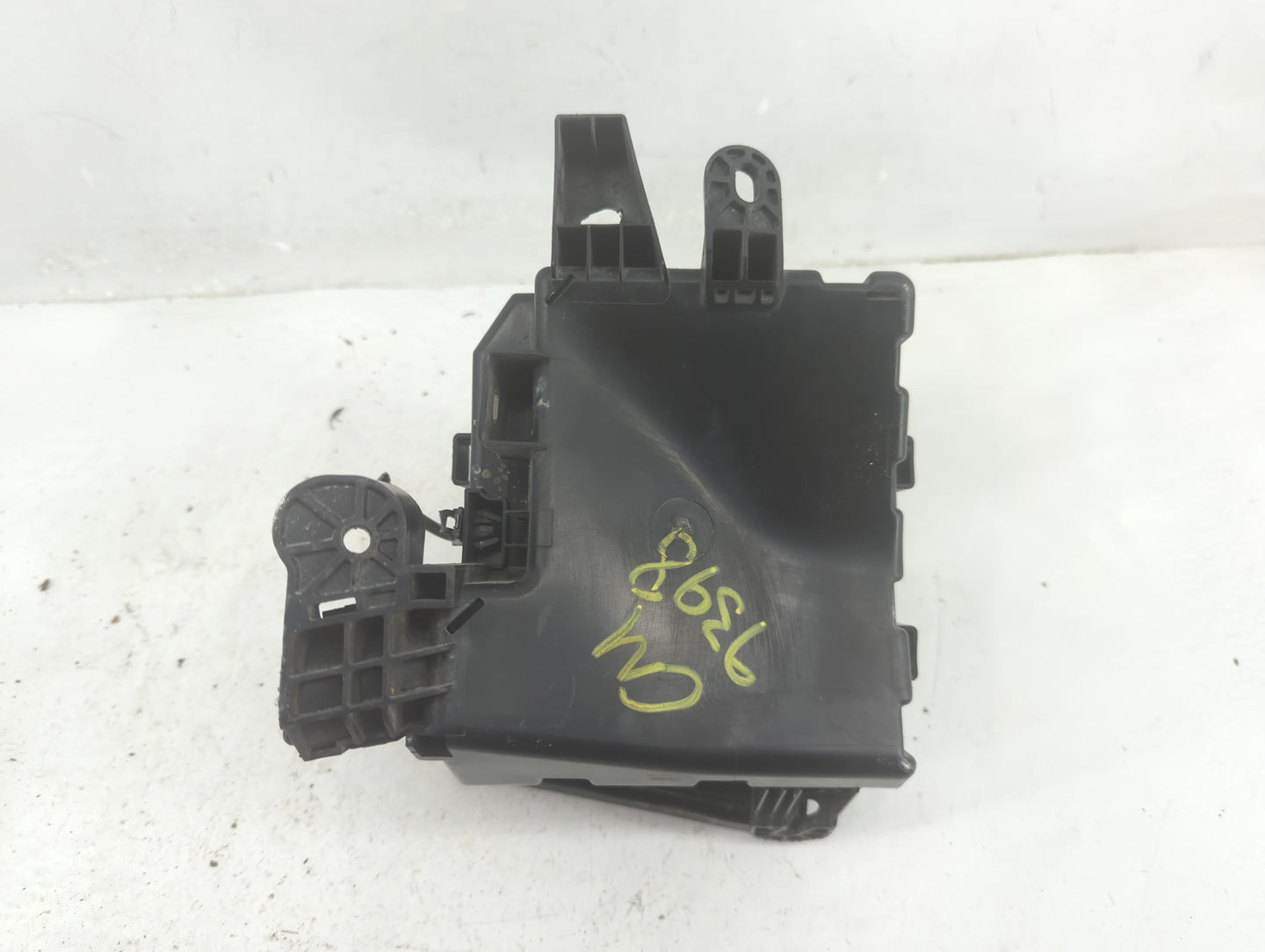 2013-2019 Nissan Sentra Fusebox Fuse Box Panel Relay Module Fits Fits 2013 2014 2015 2016 2017 2018 2019 OEM Used Auto Parts