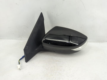 2016-2019 Nissan Sentra Driver Side View Mirror - Left Door Mirror OEM Used - Oemusedautoparts1.com