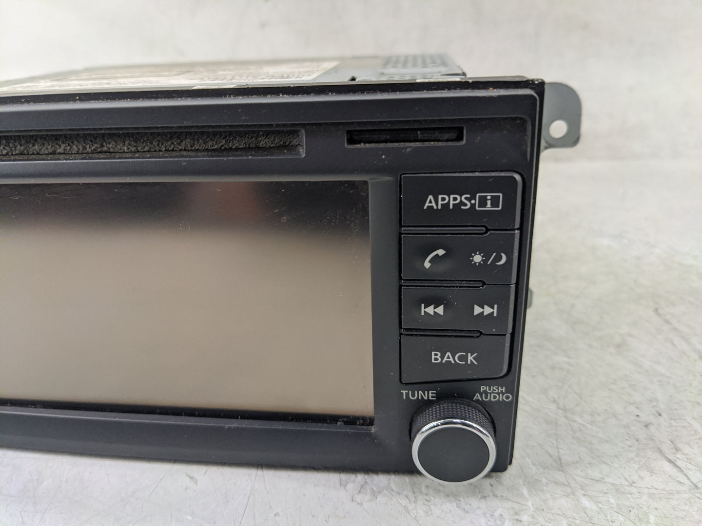 2017-2019 Nissan Sentra Radio AM FM Cd Player Receiver Replacement P/N:259154AF1B 7 515 750 082 Fits Fits 2017 2018 2019 OEM