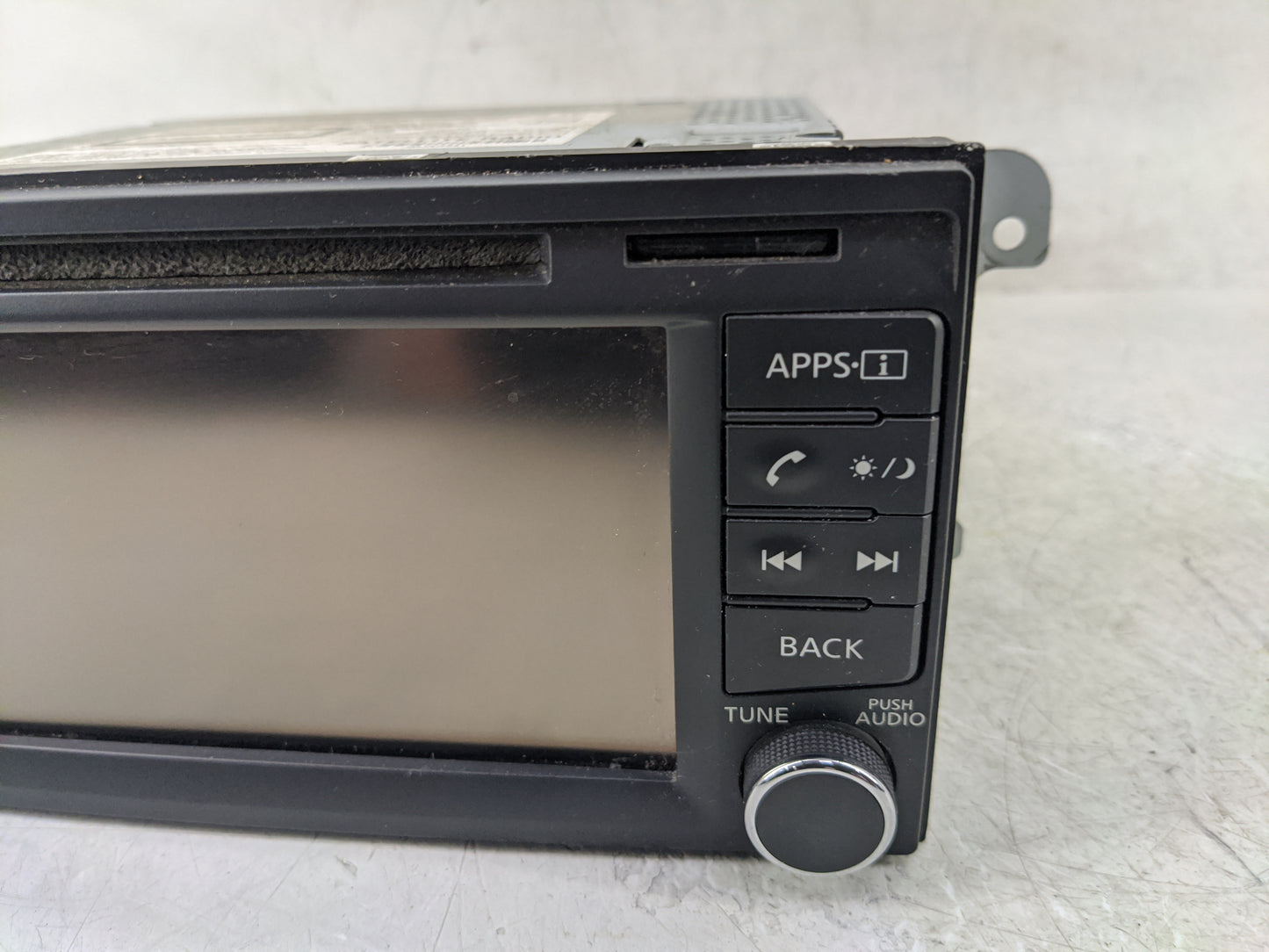 2017-2019 Nissan Sentra Radio AM FM Cd Player Receiver Replacement P/N:259154AF1B 7 515 750 082 Fits Fits 2017 2018 2019 OEM