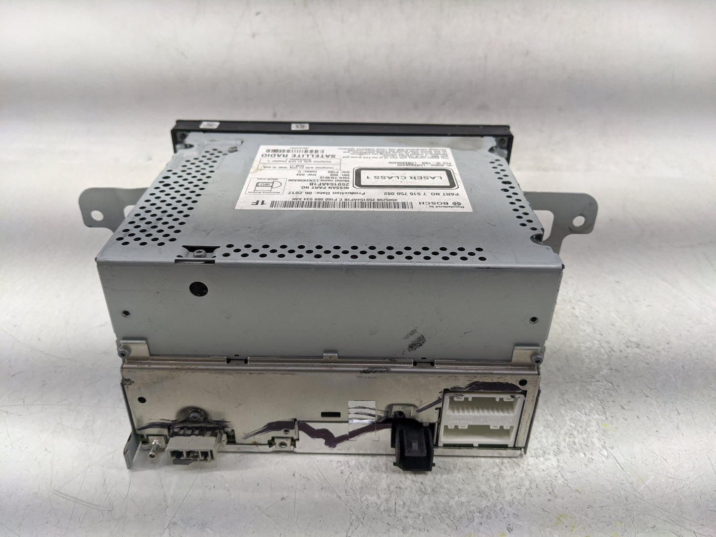 2017-2019 Nissan Sentra Radio AM FM Cd Player Receiver Replacement P/N:259154AF1B 7 515 750 082 Fits Fits 2017 2018 2019 OEM