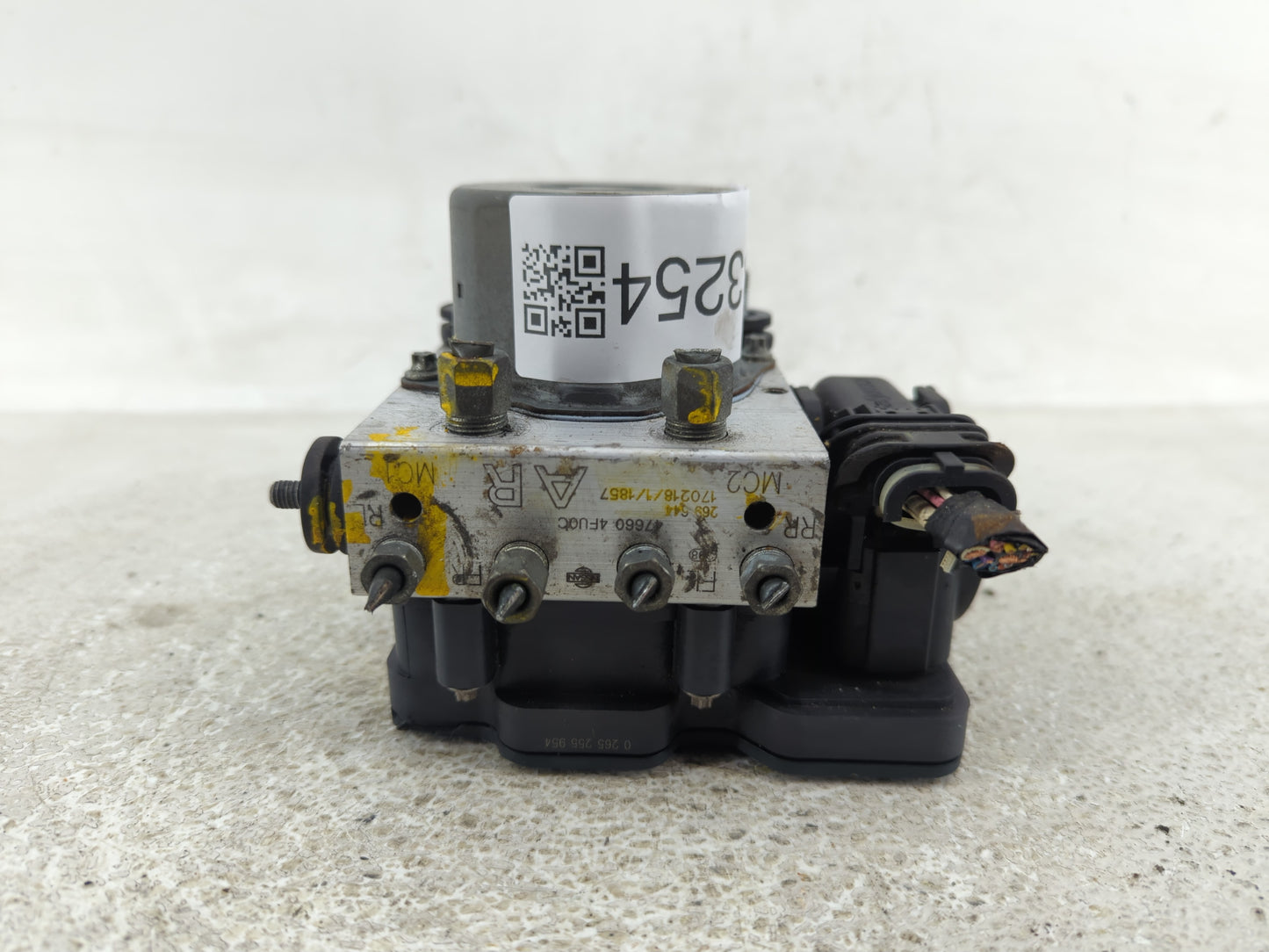 2016-2019 Nissan Sentra ABS Pump Control Module Replacement P/N:47660 4FU0C Fits Fits 2016 2017 2018 2019 OEM Used Auto Part