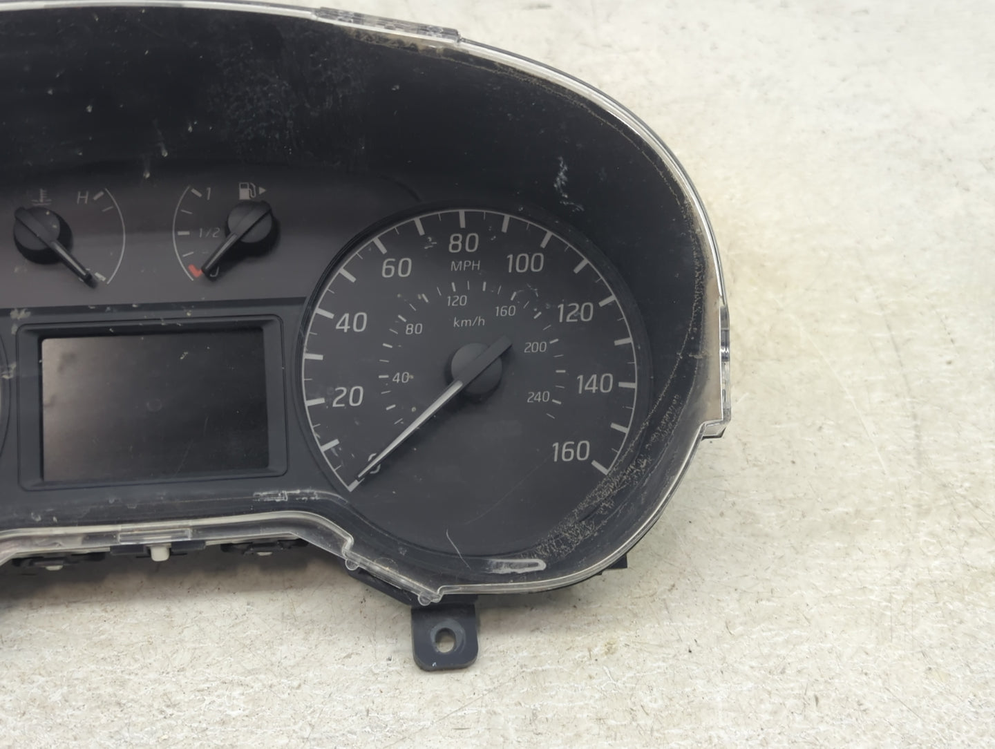 2016-2019 Nissan Sentra Instrument Cluster Speedometer Gauges P/N:248103YU0A Fits Fits 2016 2017 2018 2019 OEM Used Auto Par