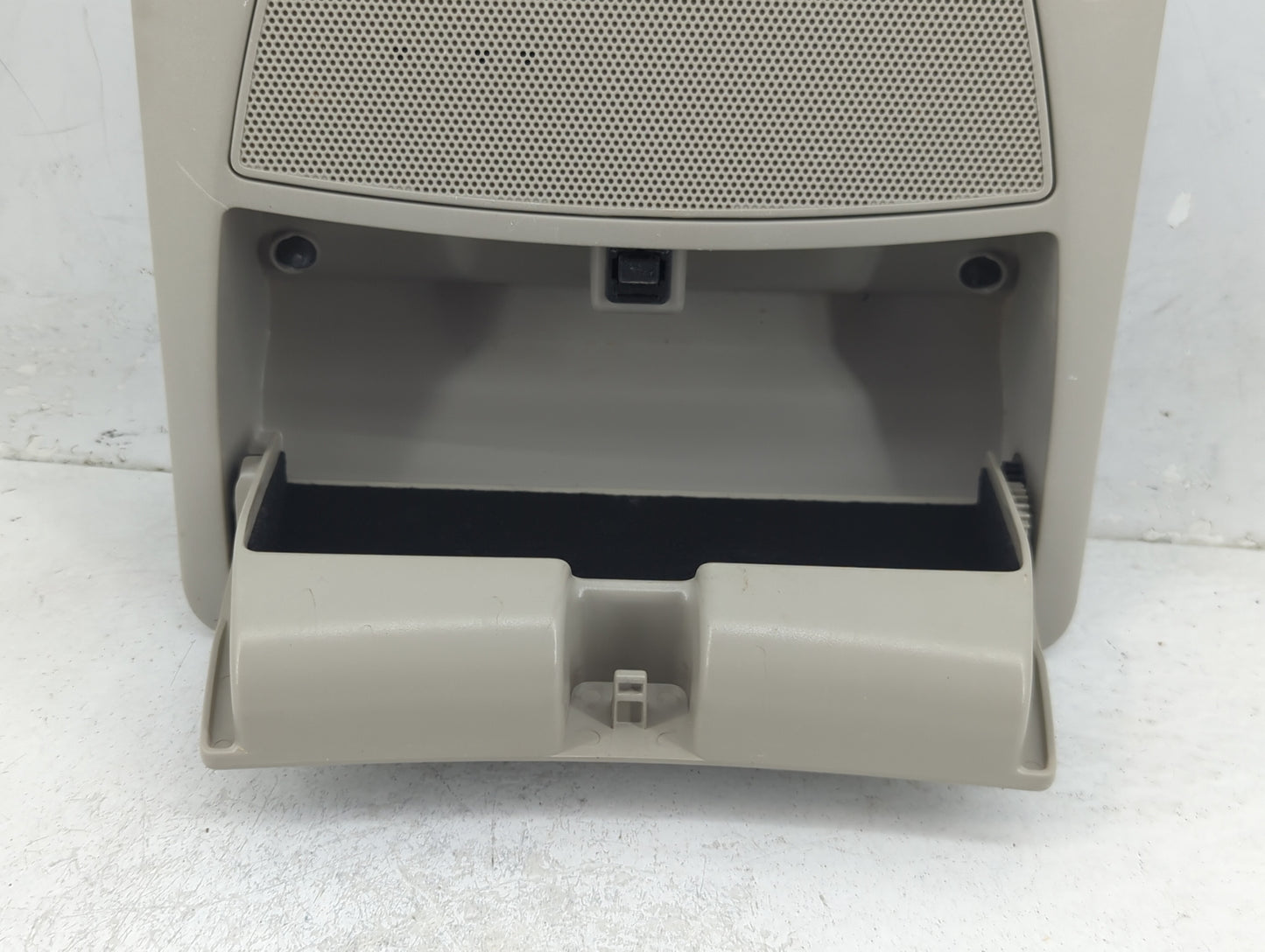 2017 Nissan Sentra Overhead Roof Console - Oemusedautoparts1.com