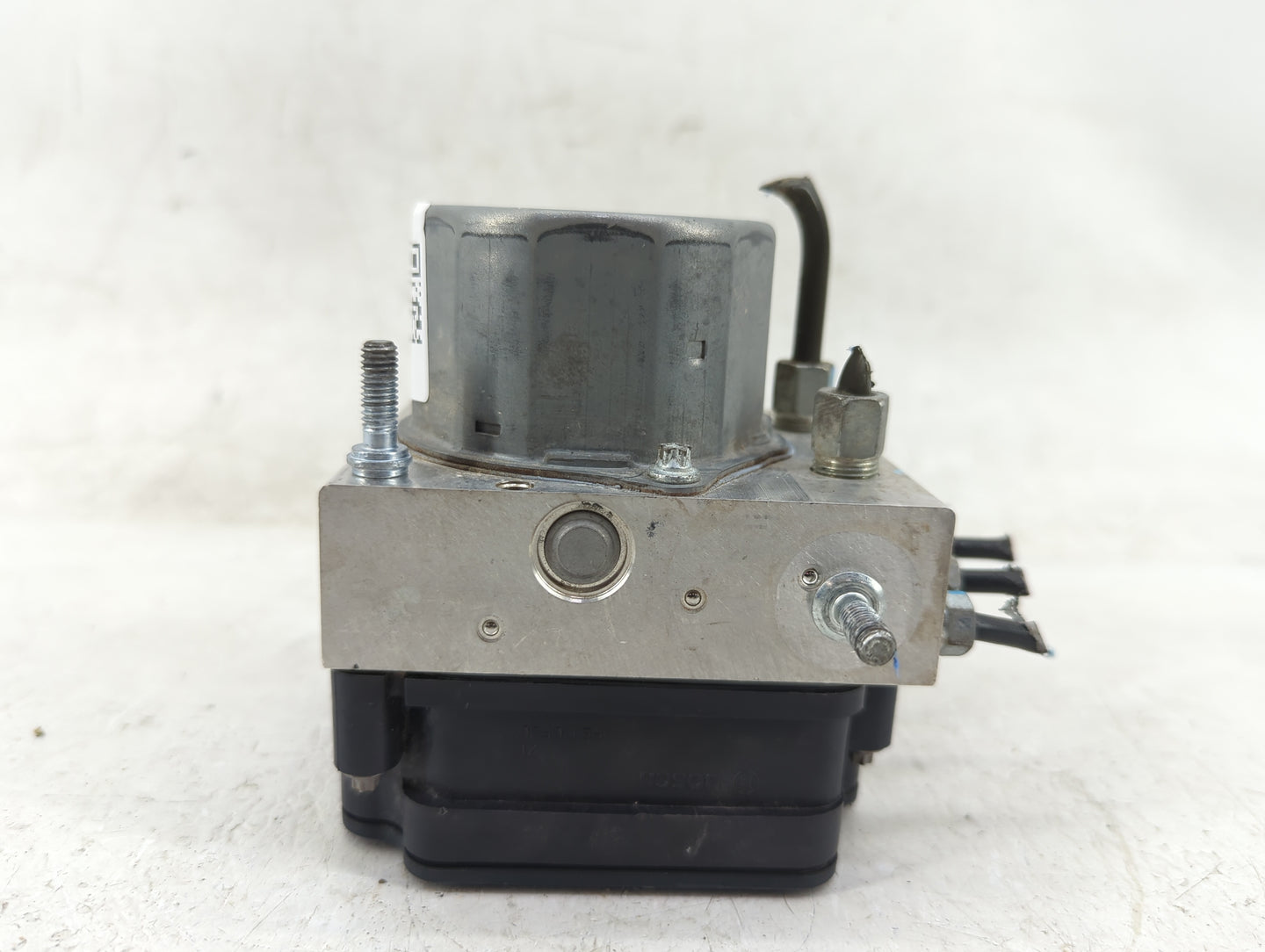 2016-2018 Nissan Sentra ABS Pump Control Module Replacement P/N:47660 5UD0C 0265956531, 2265106527 Fits Fits 2016 2017 2018 
