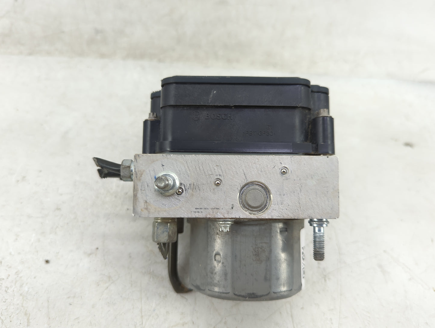 2016-2018 Nissan Sentra ABS Pump Control Module Replacement P/N:47660 5UD0C 0265956531, 2265106527 Fits Fits 2016 2017 2018 