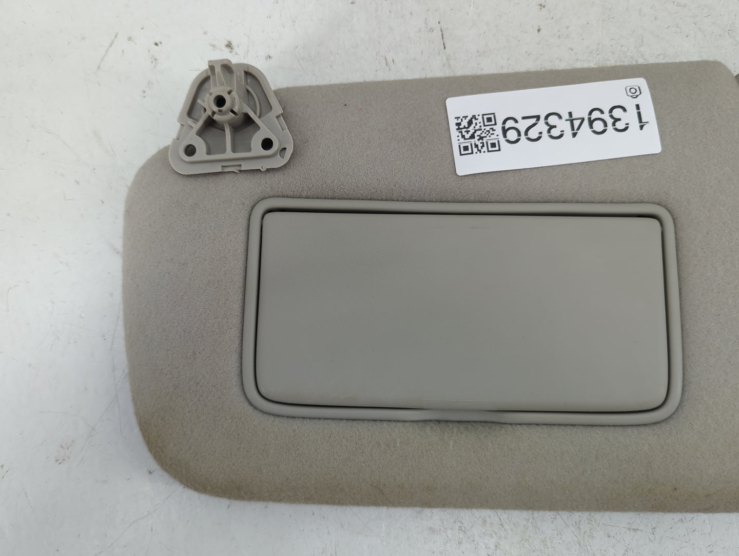 2013-2019 Nissan Sentra Sun Visor Shade Replacement Driver Left Mirror Fits Fits 2012 2013 2014 2015 2016 2017 2018 2019 OEM