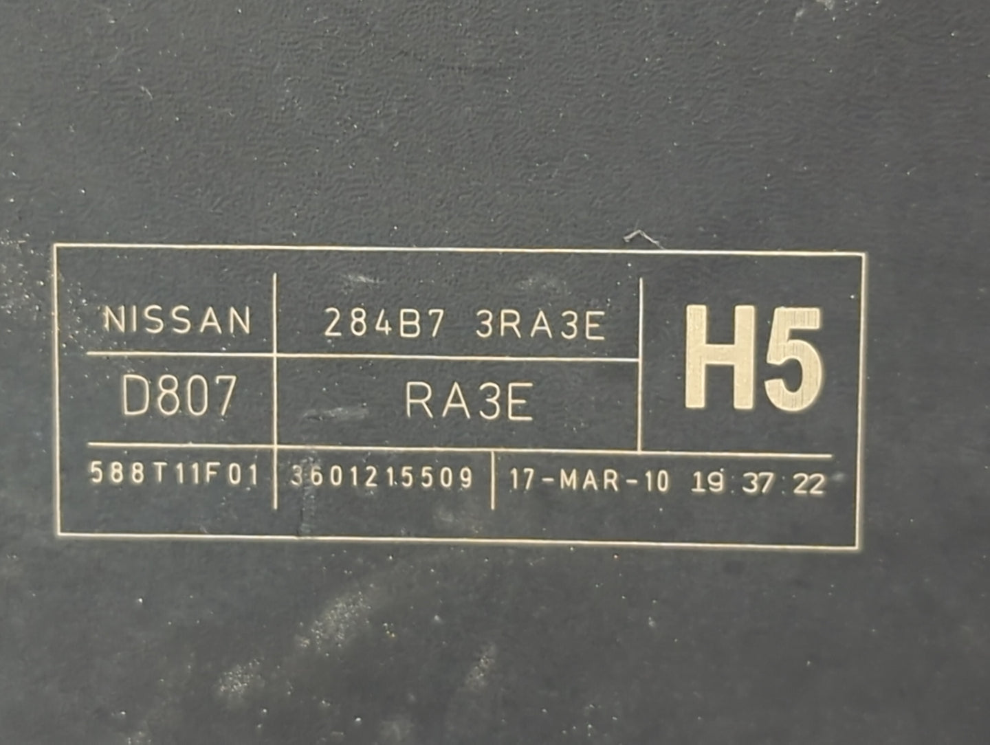 2013-2019 Nissan Sentra Fusebox Fuse Box Panel Relay Module P/N:284B7 3RA3E Fits Fits 2013 2014 2015 2016 2017 2018 2019 OEM