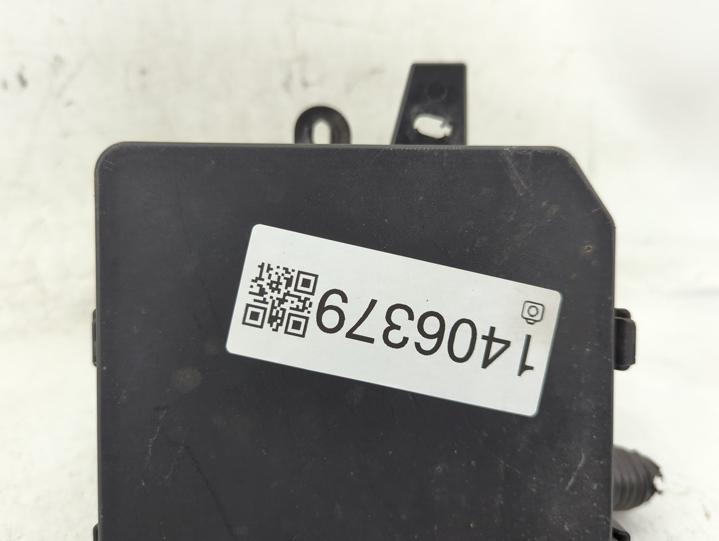 2013-2019 Nissan Sentra Fusebox Fuse Box Panel Relay Module P/N:284B7 3RA3E Fits Fits 2013 2014 2015 2016 2017 2018 2019 OEM