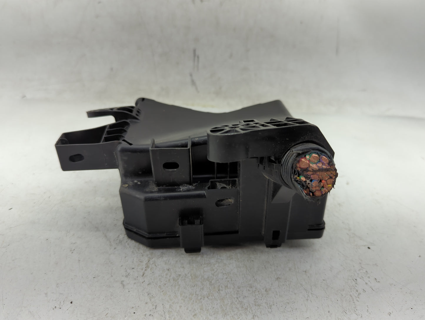 2013-2019 Nissan Sentra Fusebox Fuse Box Panel Relay Module P/N:284B7 3RA3E Fits Fits 2013 2014 2015 2016 2017 2018 2019 OEM