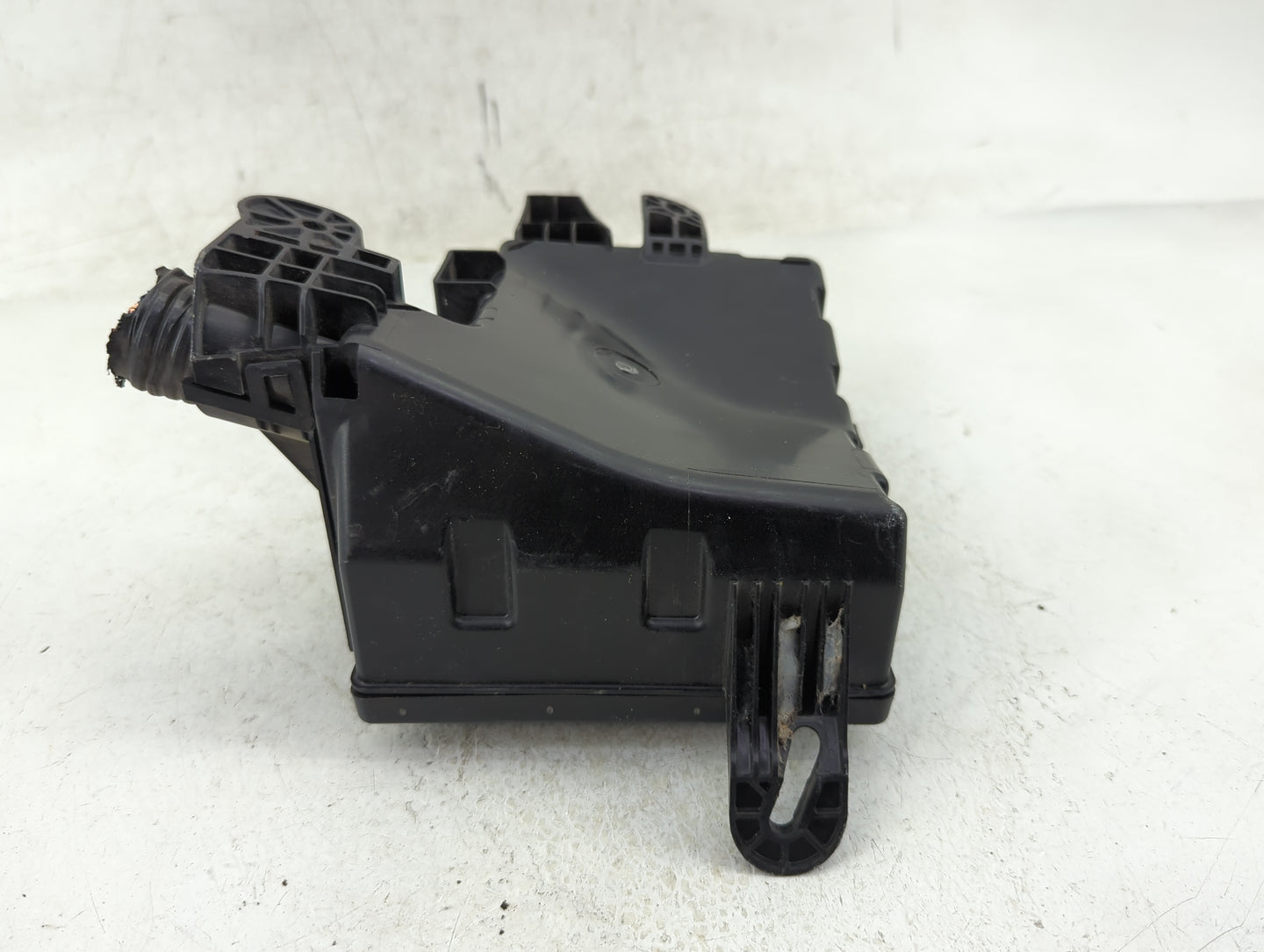 2013-2019 Nissan Sentra Fusebox Fuse Box Panel Relay Module P/N:284B7 3RA3E Fits Fits 2013 2014 2015 2016 2017 2018 2019 OEM