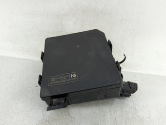 compare product 2013-2019 Nissan Sentra Fusebox Fuse Box Panel Relay Module P/N:284B7 3RA3E Fits Fits 2013 2014 2015 2016 2017 2018 2019 OEM Used Auto Parts