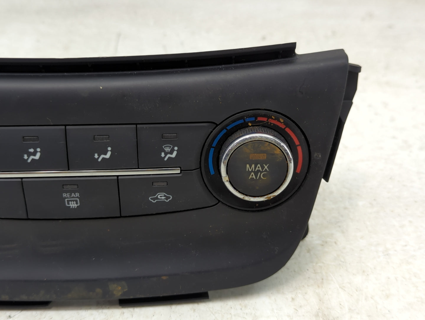 2017-2019 Nissan Sentra Climate Control Module Temperature AC/Heater Replacement Fits Fits 2017 2018 2019 OEM Used Auto Part