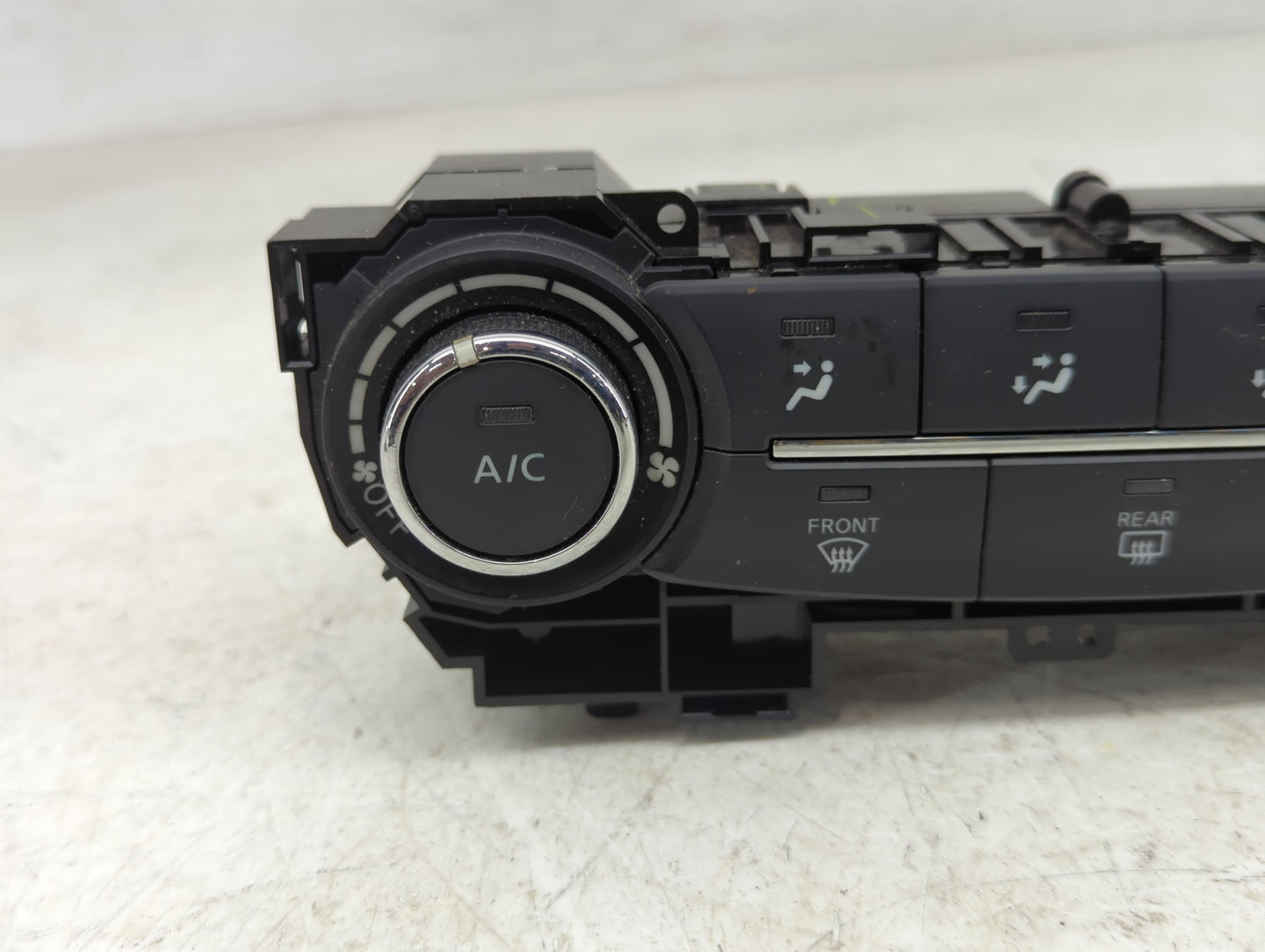 2015-2017 Nissan Sentra Climate Control Module Temperature AC/Heater Replacement Fits Fits 2015 2016 2017 OEM Used Auto Part