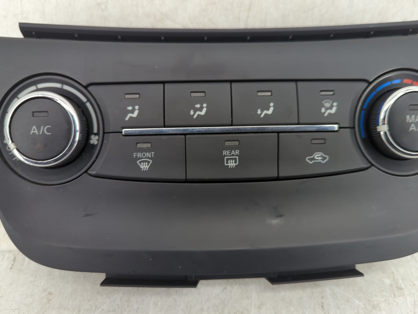 2015-2017 Nissan Sentra Climate Control Module Temperature AC/Heater Replacement P/N:GXH18902 4AT2A 275004AT2A Fits OEM Used