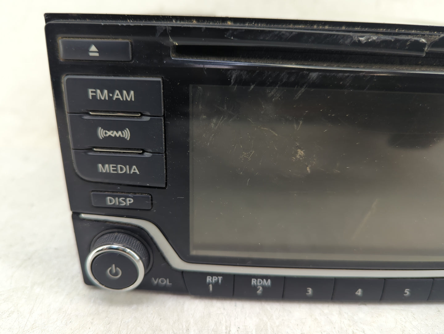 2017-2019 Nissan Sentra Radio AM FM Cd Player Receiver Replacement P/N:28185 4AF6A Fits Fits 2017 2018 2019 OEM Used Auto Pa